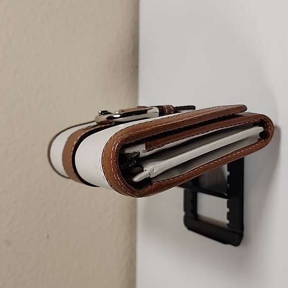 Vintage Coach Soho Wallet - Picture 8 of 16